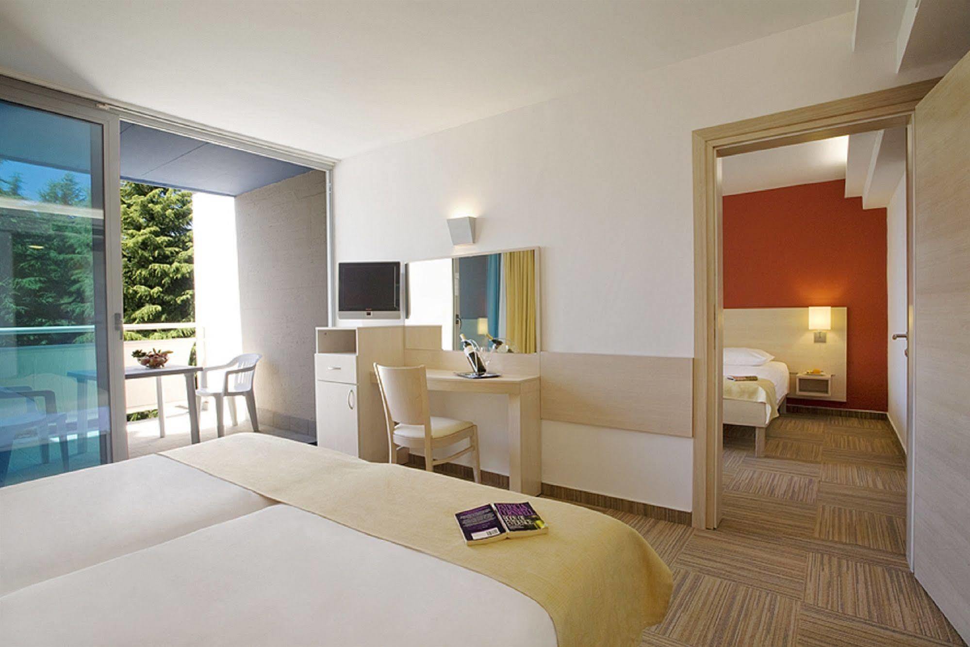 Hotel Sunny By Valamar, Ex Crystal Porec